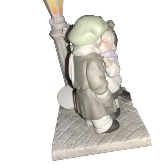 Enesco Bisque 1997 "We've Only Just Begun" Limited Edition Figurine 296058 - Picture 10 of 11